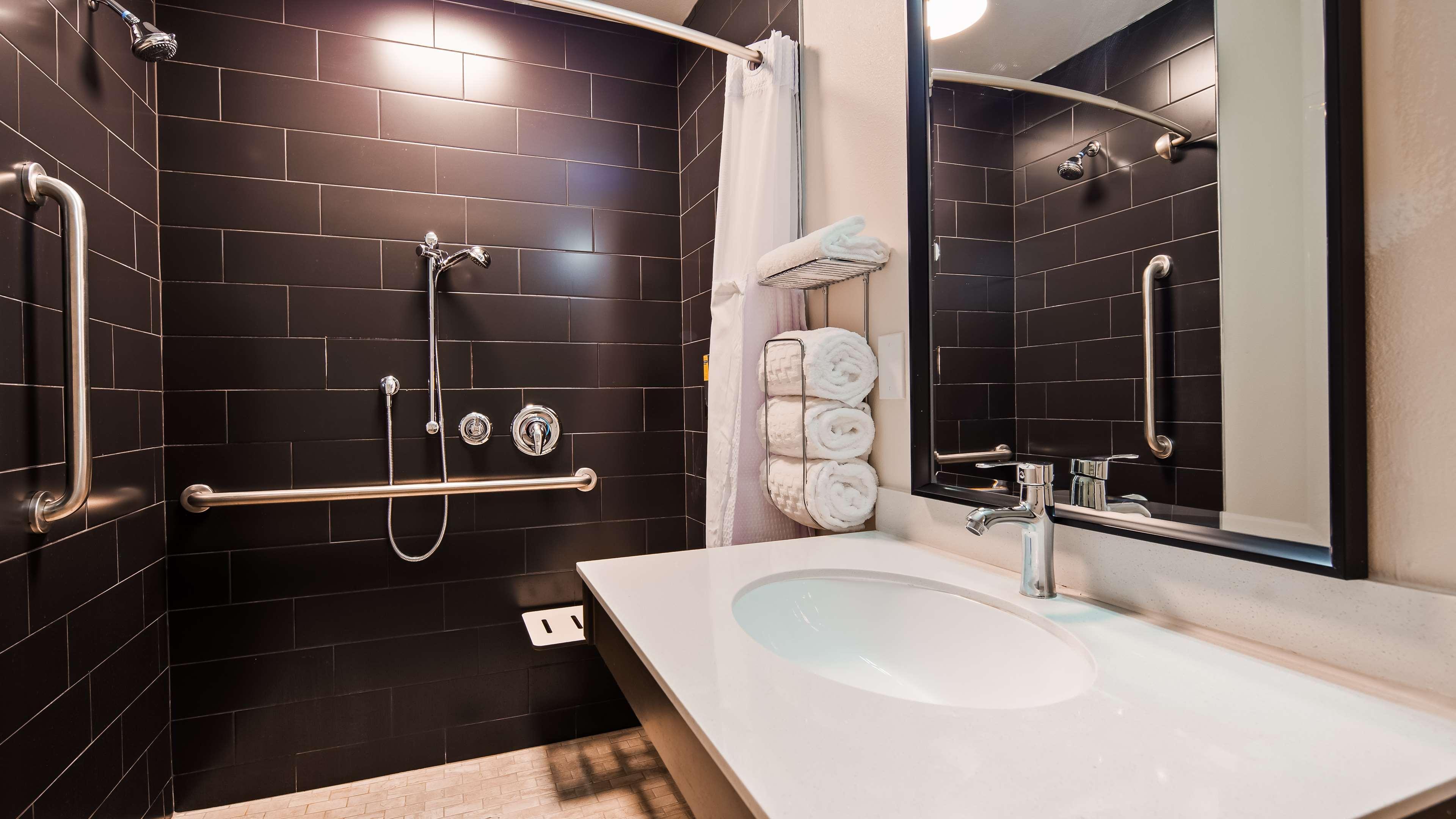 Best Western Plus New Barstow Inn & Suites Exteriör bild