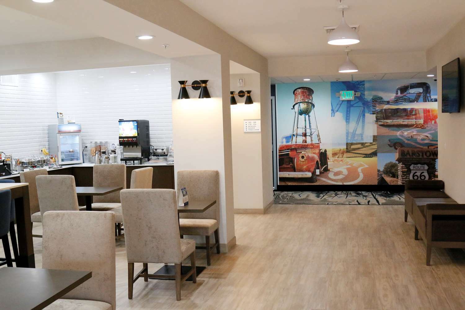 Best Western Plus New Barstow Inn & Suites Exteriör bild